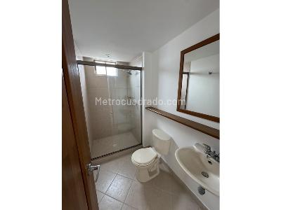 Apartamento de 3 alcobas en venta en Holanda, Sabaneta, 93 m² · foto 9 de 15