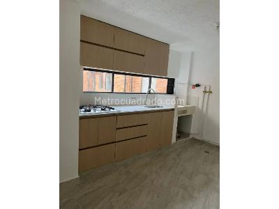 Apartamento en venta en Loma Del Escobero, Envigado · foto 2 de 18