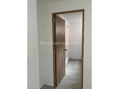 Apartamento en venta en Loma Del Escobero, Envigado · foto 10 de 18