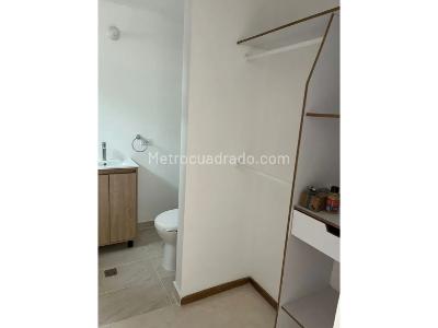 Apartamento en venta en Loma Del Escobero, Envigado · foto 12 de 18
