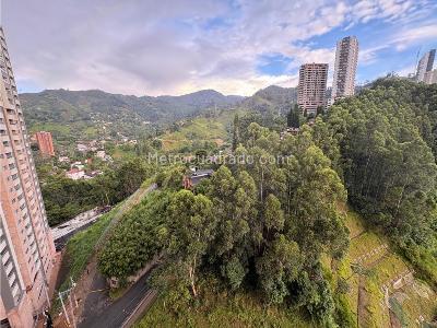 Apartamento de 3 alcobas en venta en San Jose, Sabaneta, 76 m² · foto 6 de 20