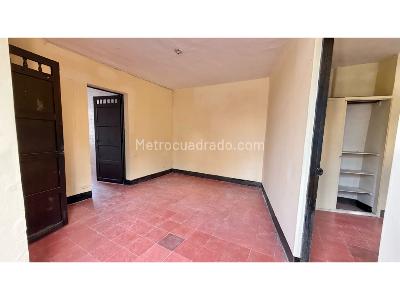 Casa de 2 alcobas en venta en El Velodromo, Medellín, 157 m² · foto 5 de 12