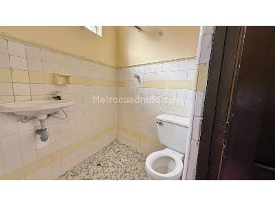 Casa de 2 alcobas en venta en El Velodromo, Medellín, 157 m² · foto 7 de 12