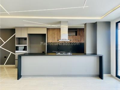 Apartamento de 4 alcobas en venta en Belen Rosales, Medellín, 200 m² · foto 4 de 20