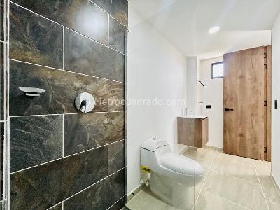 Apartamento de 4 alcobas en venta en Belen Rosales, Medellín, 200 m² · foto 15 de 20