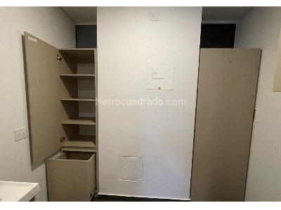 Apartamento en venta en Altos Del Poblado, Medellín · foto 10 de 19