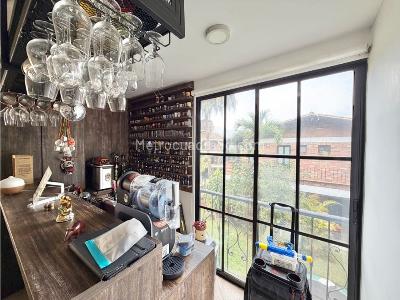 Casa de 4 alcobas en venta en Las Lomitas, Sabaneta, 350 m² · foto 9 de 20