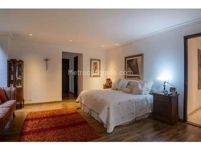 Apartamento de 3 alcobas en venta en San Lucas, Medellín, 578 m² · foto 10 de 11