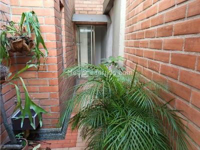 Apartamento en venta en Conquistadores, Medellín · foto 4 de 9