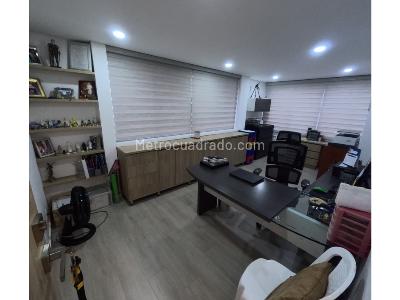 Casa de 4 alcobas en venta en San Remo, Sabaneta, 693 m² · foto 19 de 20