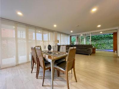 Casa de 4 alcobas en venta en San Remo, Sabaneta, 693 m² · foto 4 de 20