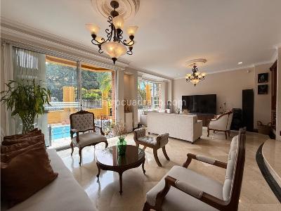 Casa en venta en Loma Del Escobero, Envigado · foto 2 de 20