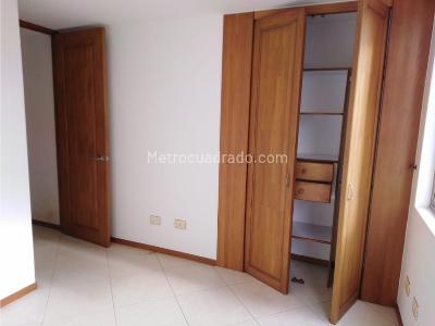 Apartamento de 3 alcobas en venta en Avesmaria, Sabaneta, 93 m² · foto 13 de 14