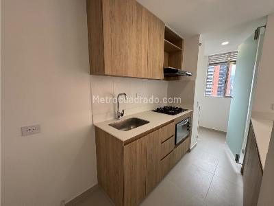 Apartamento de 2 alcobas en venta en Aves Maria, Sabaneta, 52 m² · foto 4 de 14