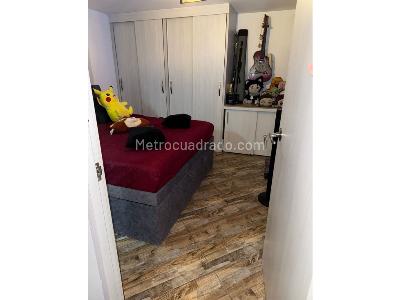 Apartamento de 2 alcobas en venta en Loma De San Jose, Sabaneta, 57 m² · foto 12 de 20