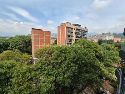 Apartamento en venta en Belen, Medellín · foto 5 de 9