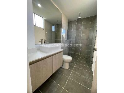 Apartamento de 2 alcobas en venta en Loma De Los Mesa, Envigado, 90 m² · foto 5 de 12