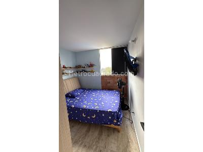 Apartamento de 2 alcobas en venta en Parque De Las Chimeneas, Itagüí, 56 m² · foto 5 de 17