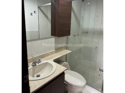 Apartamento de 3 alcobas en venta en El Poblado Milla De Oro, Medellín, 115 m² · foto 9 de 16