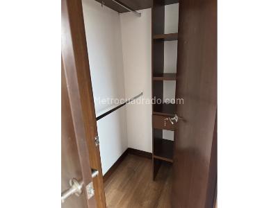 Apartamento de 3 alcobas en venta en El Poblado Milla De Oro, Medellín, 115 m² · foto 11 de 16