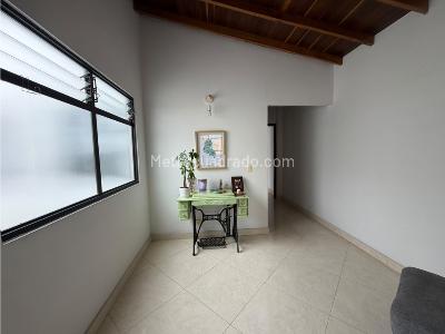 Apartamento en venta en Belen Rosales, Medellín · foto 12 de 20