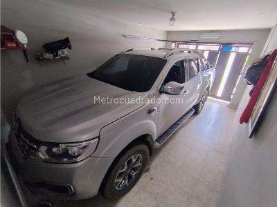 Casa de 4 alcobas en venta en Santa Fe, Medellín, 248 m² · foto 15 de 15