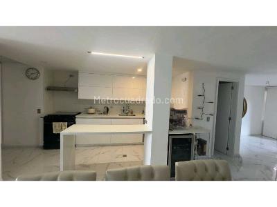 Casa de 3 alcobas en venta en San Jose, Envigado, 200 m² · foto 5 de 20