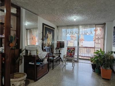 Apartamento en venta en Centro La Candelaria, Medellín · foto 6 de 18