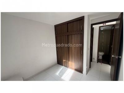 Apartamento en venta en San Antonio De Prado, Medellín · foto 6 de 9