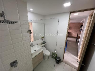 Apartamento en venta en Laureles, Medellín · foto 12 de 15