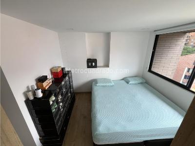 Apartamento en venta en Laureles, Medellín · foto 4 de 15