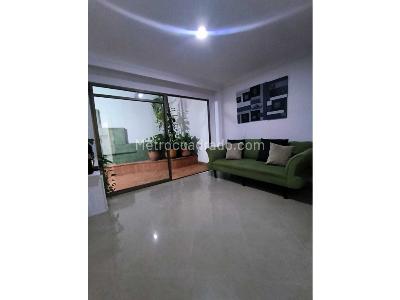 Casa de 5 alcobas en venta en Loma De San Jose, Sabaneta, 354 m² · foto 15 de 20