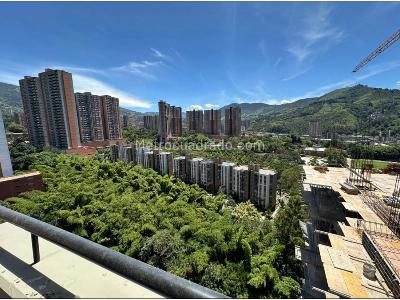 Apartamento en venta en Suramerica, Itagüí · foto 2 de 18