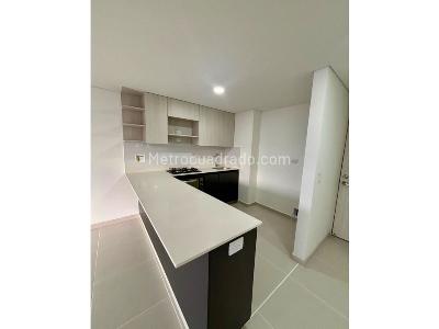Apartamento en venta en Suramerica, Itagüí · foto 3 de 18