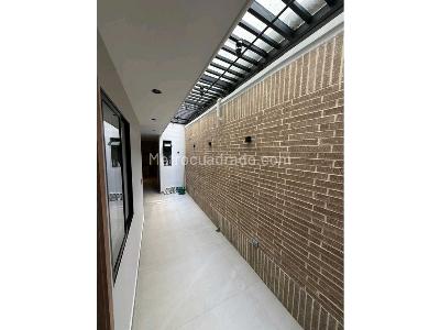 Apartamento en venta en La Floresta, Medellín · foto 11 de 17