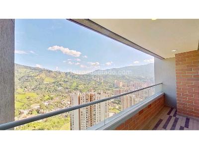 Apartamento de 3 alcobas en venta en Las Lomitas, Sabaneta, 76 m² · foto 3 de 19