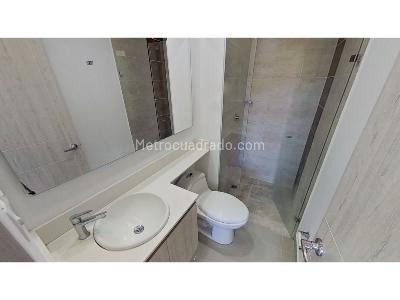 Apartamento de 3 alcobas en venta en Las Lomitas, Sabaneta, 76 m² · foto 13 de 19