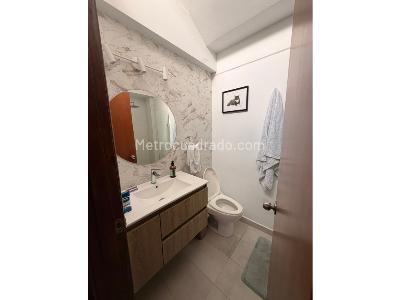 Casa de 4 alcobas en venta en Loma Del Chocho, Envigado, 204 m² · foto 14 de 20
