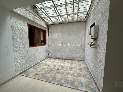 Apartamento en venta en Asturias, Itagüí · foto 8 de 12