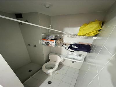 Apartamento en venta en Laureles, Medellín · foto 10 de 16