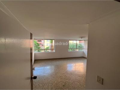 Apartamento en venta en Laureles, Medellín · foto 8 de 16