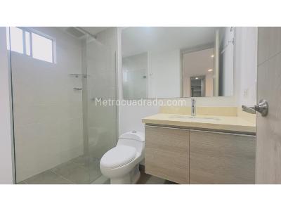 Apartamento de 3 alcobas en venta en Loma De Los Mesa, Envigado, 97 m² · foto 15 de 17