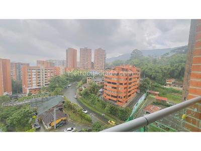 Apartamento de 3 alcobas en venta en Loma De Los Mesa, Envigado, 97 m² · foto 3 de 17