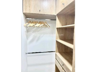 Apartamento en venta en Parque, Itagüí · foto 6 de 12