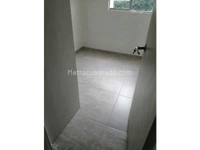 Apartamento de 3 alcobas en venta en San Jose, Sabaneta, 57 m² · foto 12 de 13