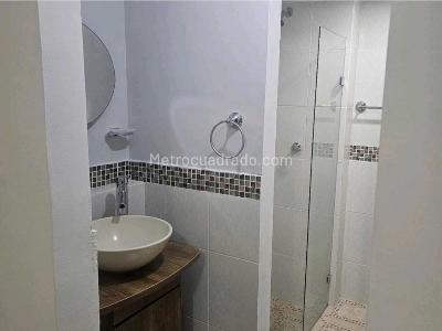 Apartamento de 3 alcobas en venta en El Trapiche, Bello, 54 m² · foto 5 de 10
