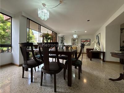 Apartamento de 3 alcobas en venta en Alejandria, Medellín, 173 m² · foto 3 de 20
