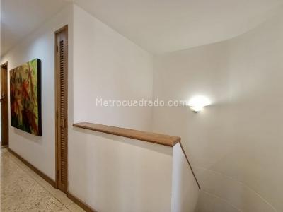 Apartamento de 3 alcobas en venta en Alejandria, Medellín, 173 m² · foto 15 de 20