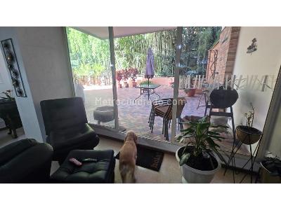 Apartamento en venta en Castropol, Medellín · foto 2 de 13