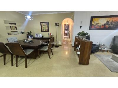 Apartamento en venta en Castropol, Medellín · foto 3 de 13